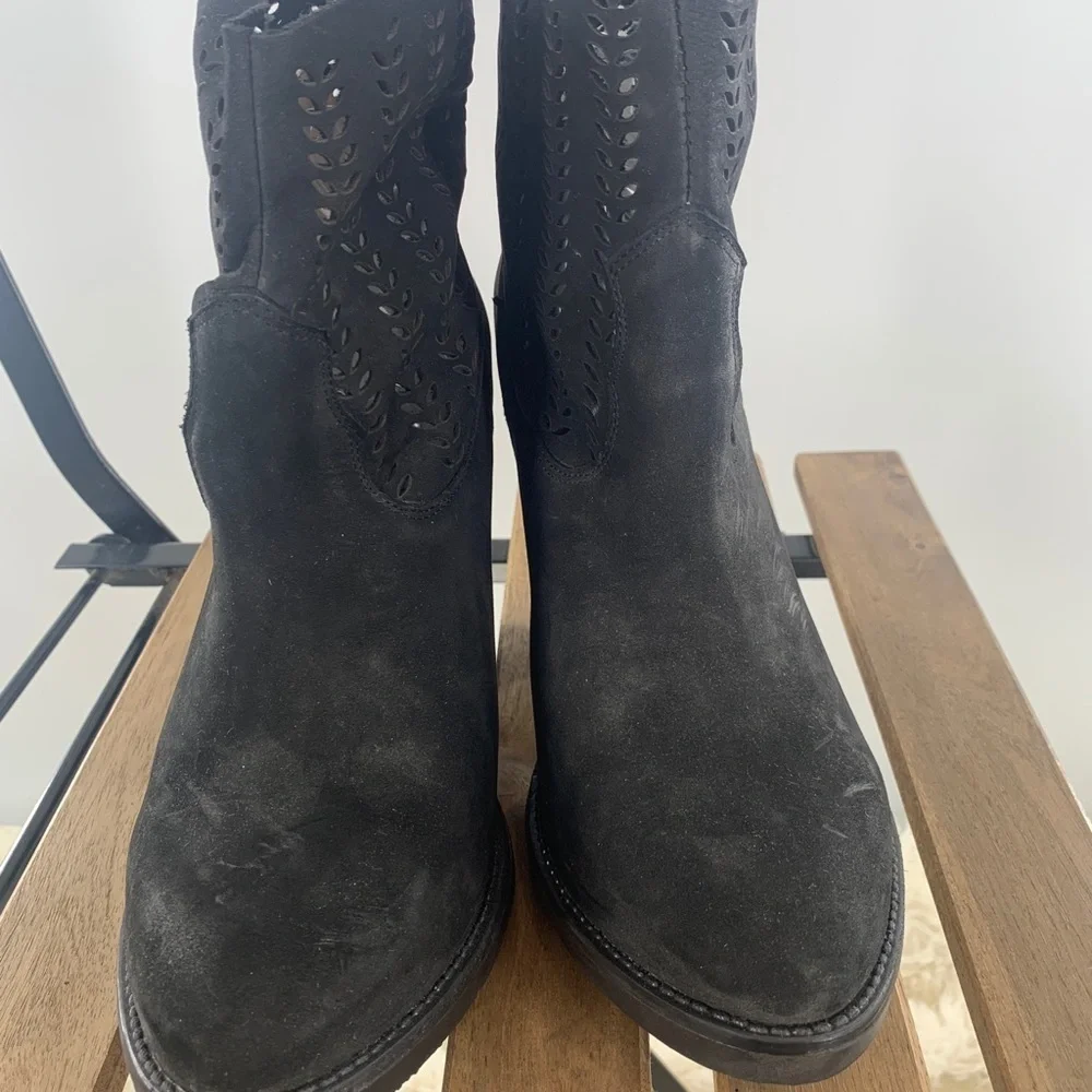 Coolway Ame Ankle Boot Booties Black NWOT Anthropologie Woman's Size 8